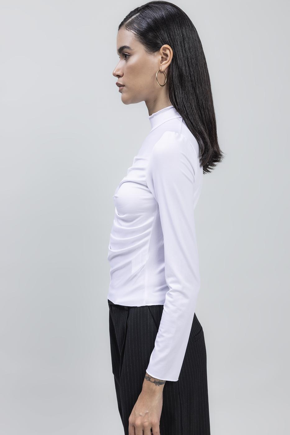 Bayan Beyaz Dik Yaka Drape Detaylı Top