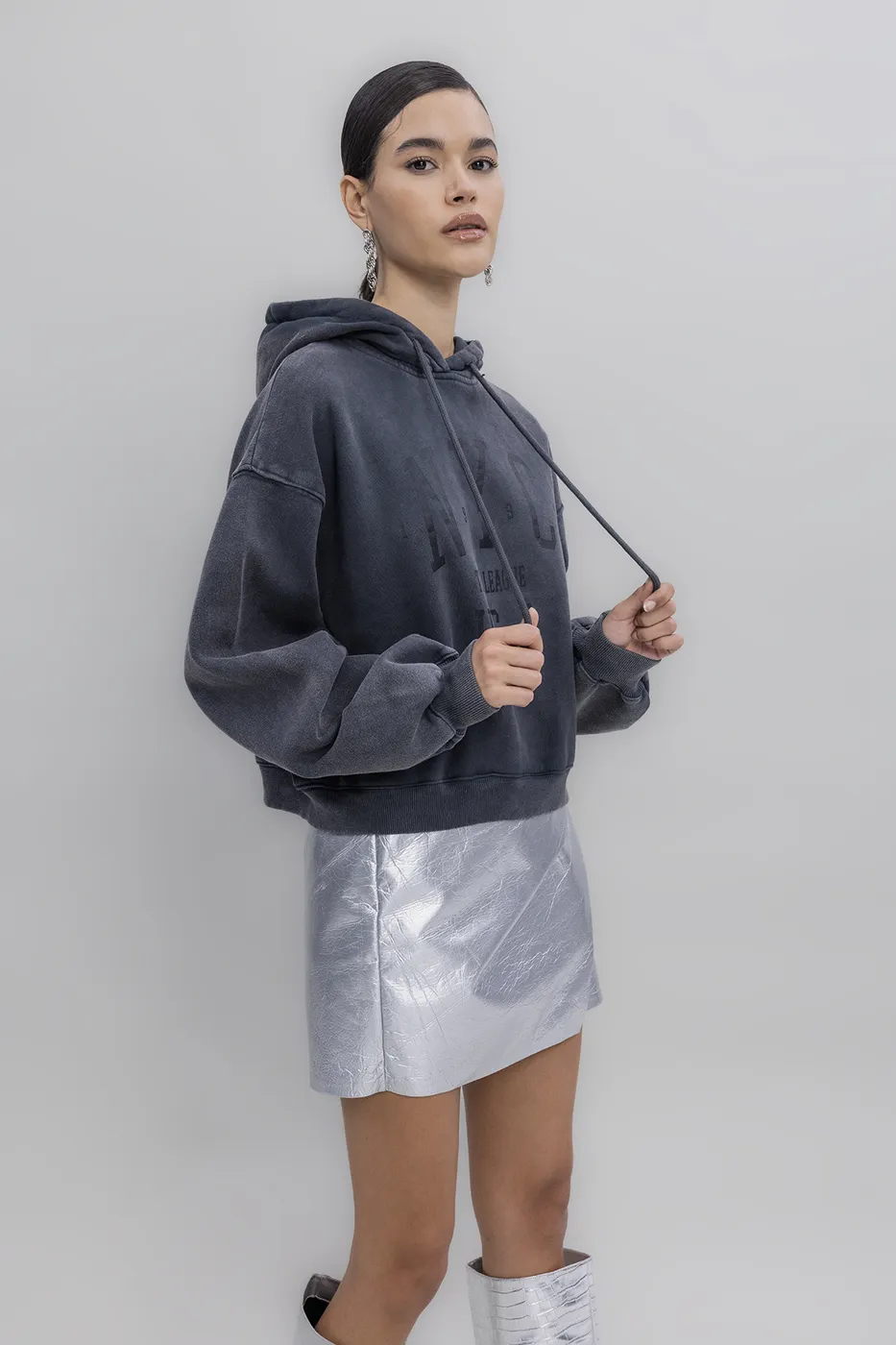 Bayan Antrasit Kapüşon Baskı Detaylı Şardonlu Sweatshirt
