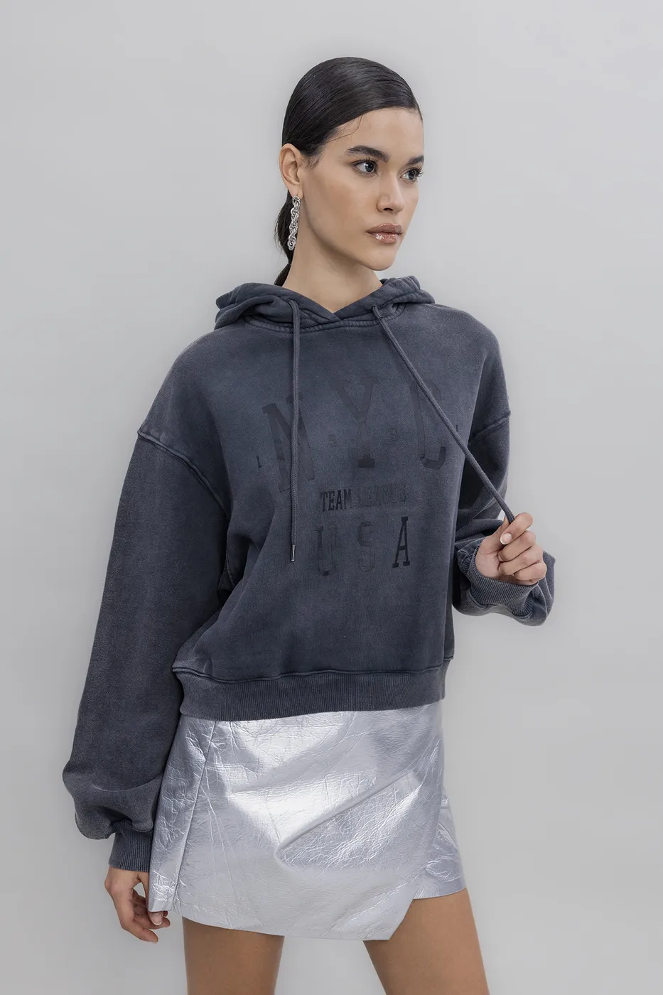 Bayan Antrasit Kapüşon Baskı Detaylı Şardonlu Sweatshirt