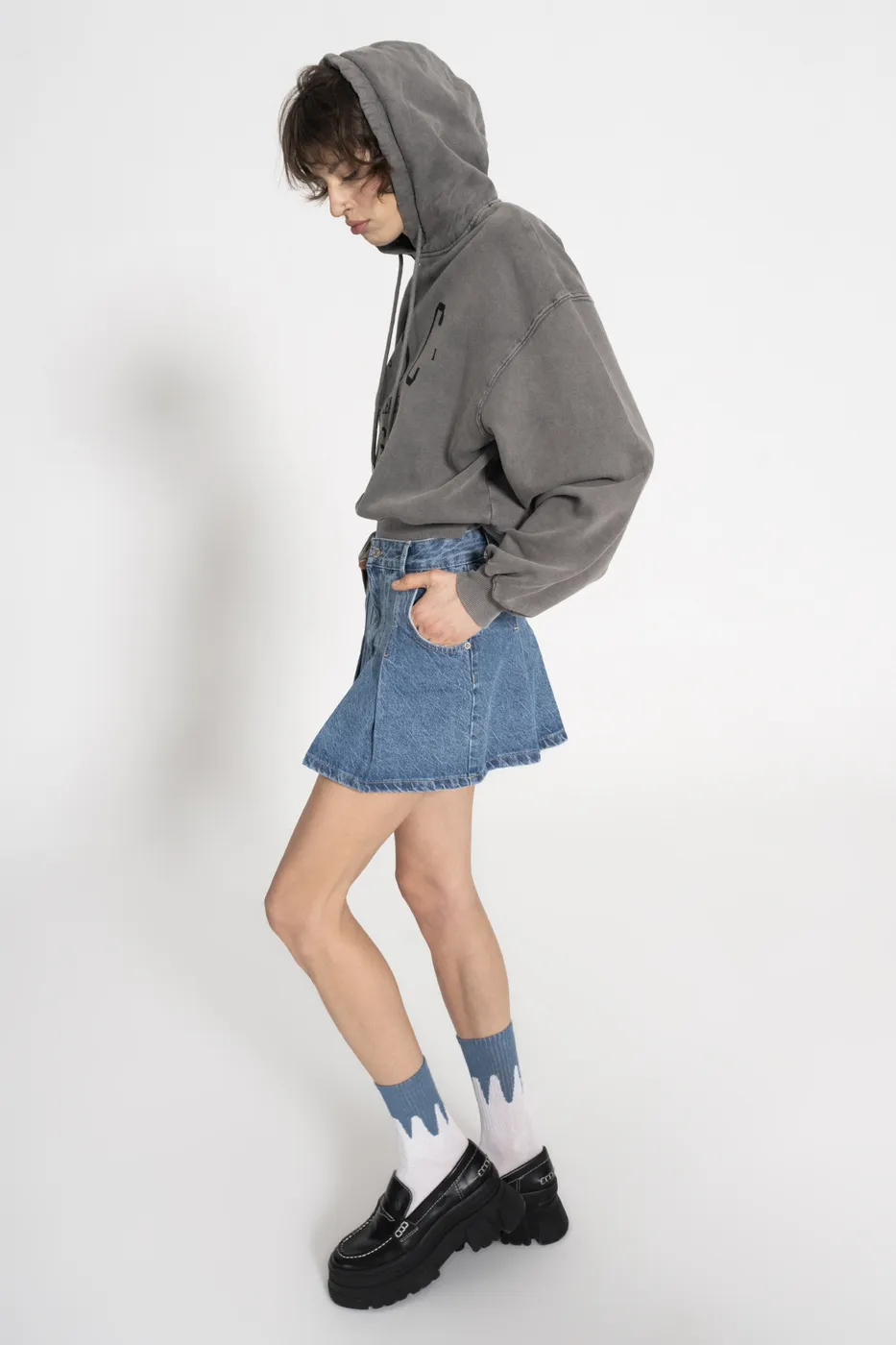 Bayan Gri Kapüşon Baskı Detaylı Şardonlu Sweatshirt