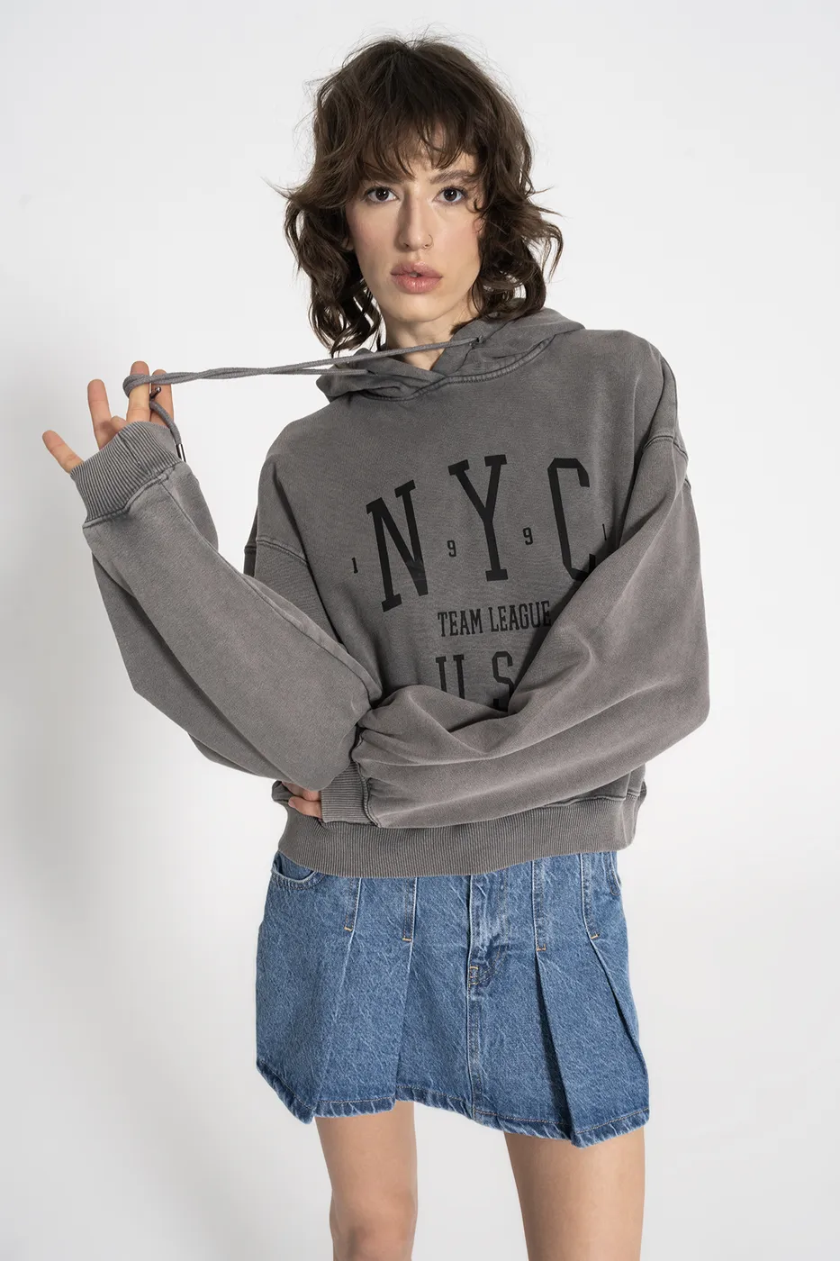 Bayan Gri Kapüşon Baskı Detaylı Şardonlu Sweatshirt
