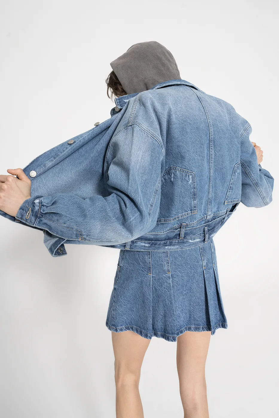 Bayan Mavi Yıpratmalı Denim Mont