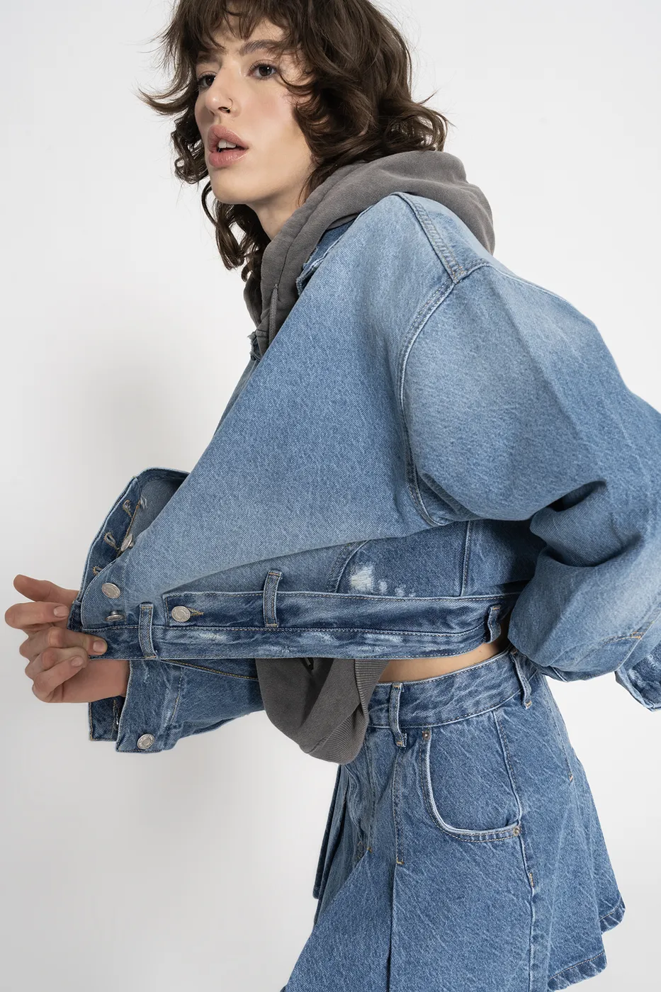 Bayan Mavi Yıpratmalı Denim Mont