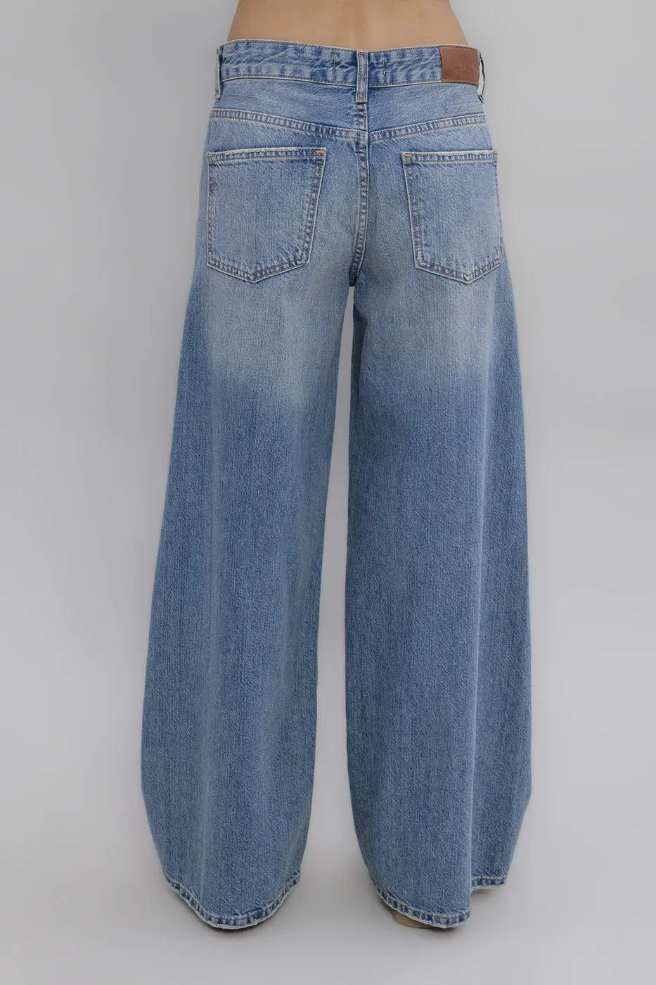 Bayan Mavi Düşük Bel Bol Paça Denim Pantolon