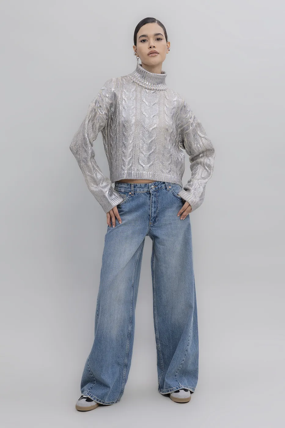 Bayan Mavi Düşük Bel Bol Paça Denim Pantolon