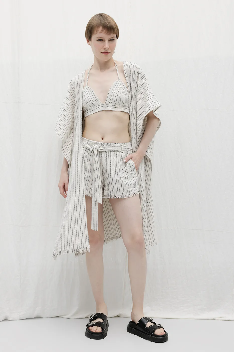 Bayan Ekru Keten Oversize Püsküllü Kimono