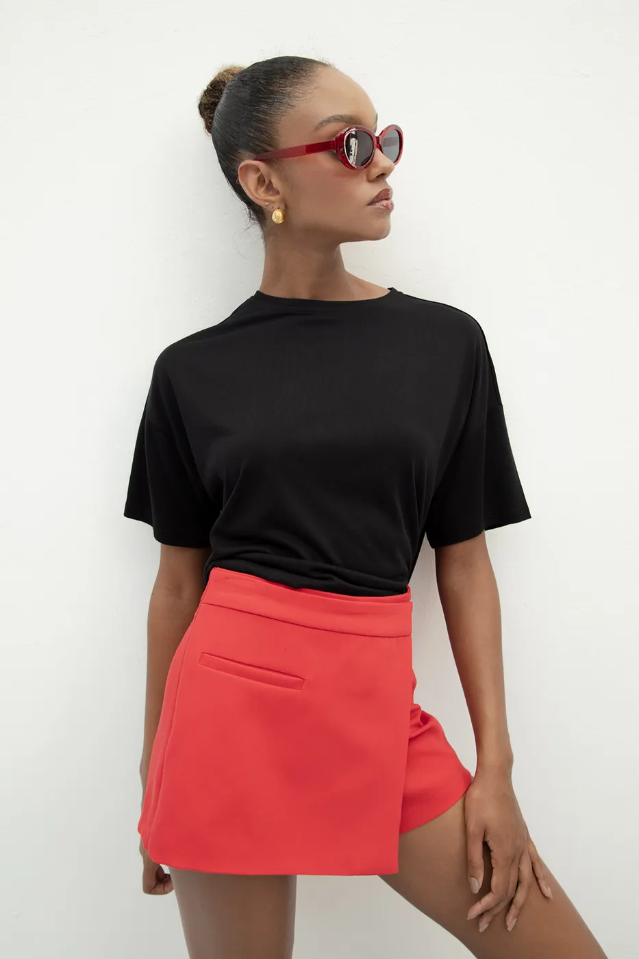 Bayan Siyah Basic Kısa Kollu Tshirt