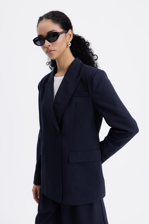 Tek Düğme Detaylı Blazer Ceket