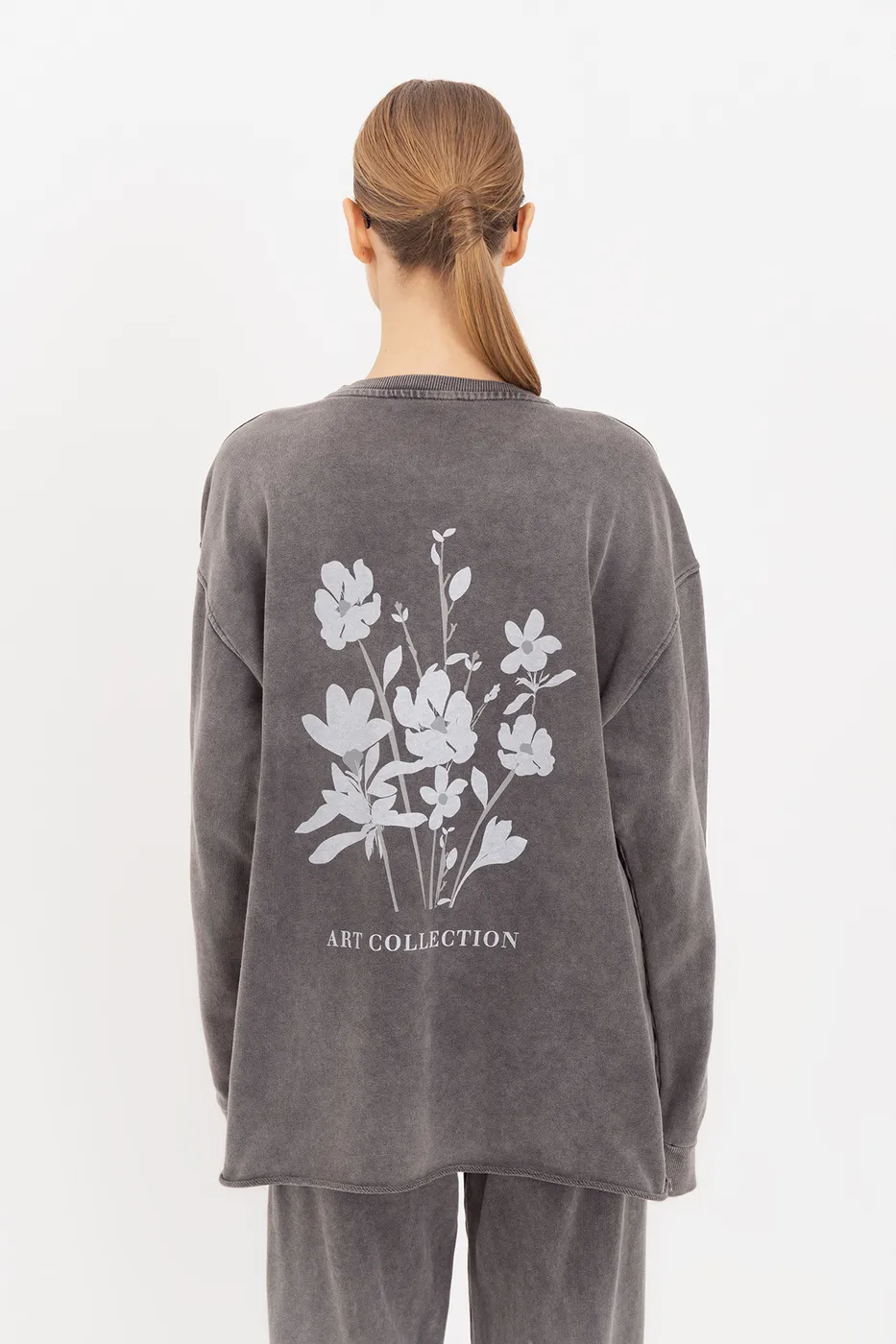 Bayan Antrasit Yıkamalı Baskılı Sweatshirt