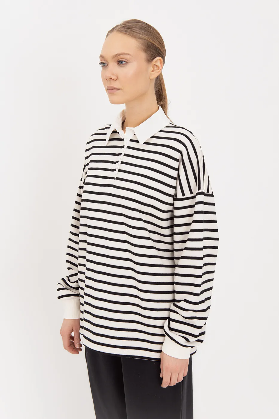 Bayan Siyah Oversize Çizgili  Sweatshirt