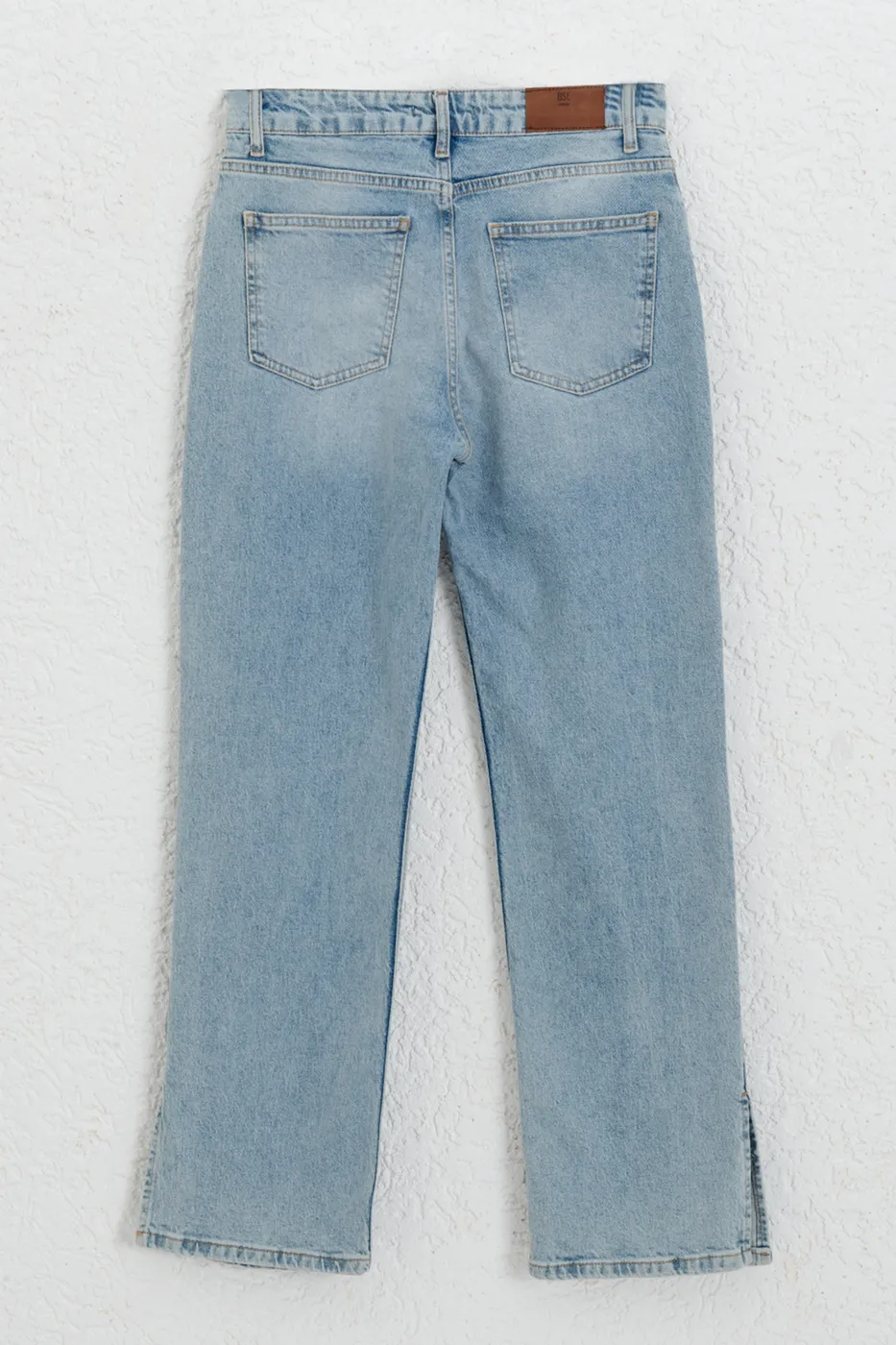 Bayan Mavi Paça Yırtmaçlı Denim Pantolon