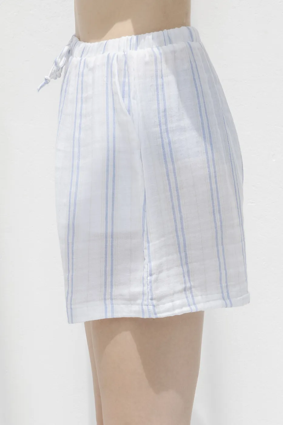 Bayan Beyaz %100 Cotton Mini Şort