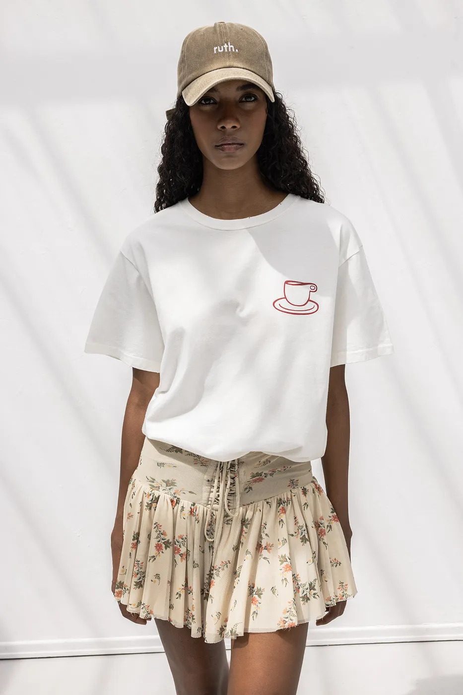 Bayan Ekru Oversize Baskılı Tshirt