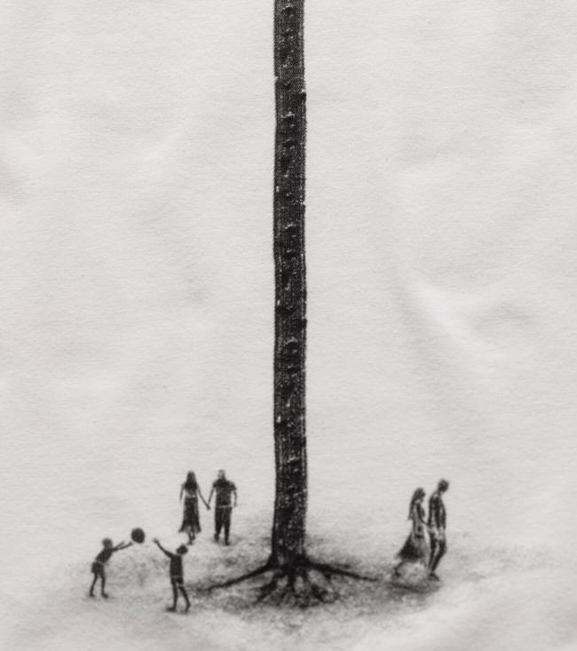 Bayan Ekru Roots