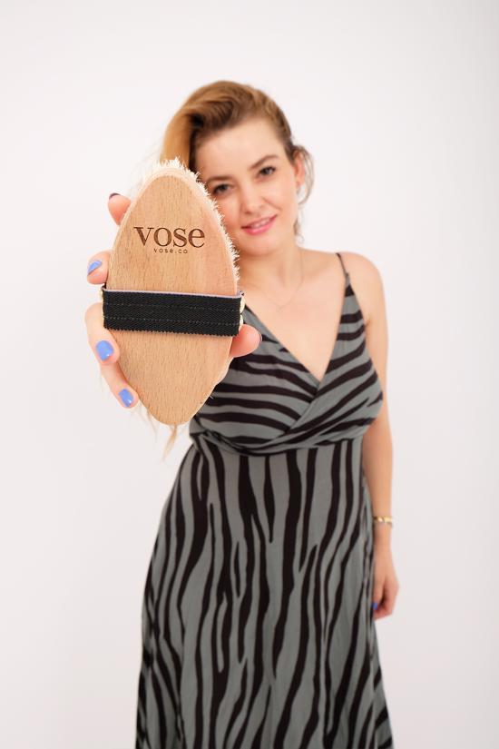 Erkek genel At Kılı Vücut Fırçası- Black Rose