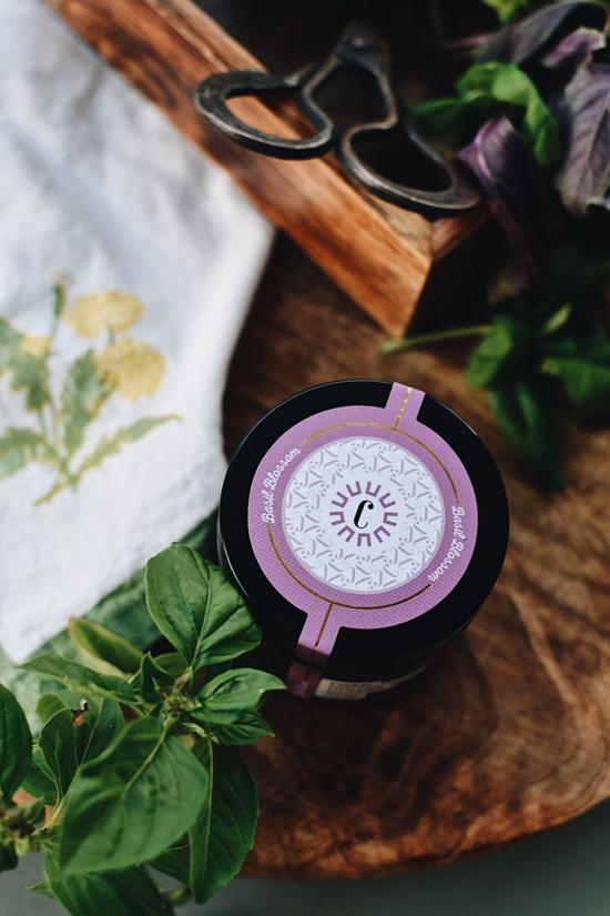 Erkek genel From Earth Basil Blossom