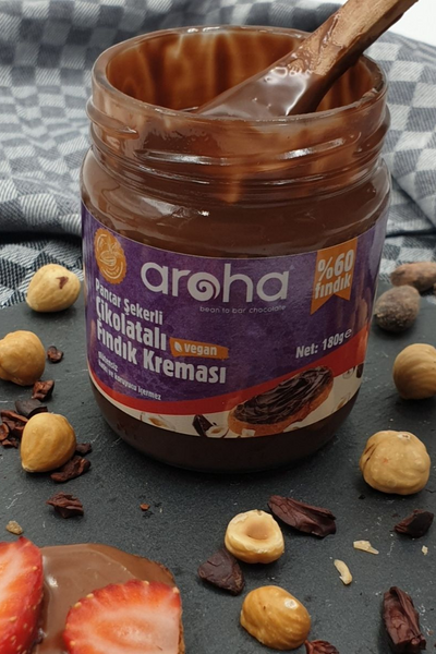 Erkek genel Pancar Şekerli Çikolatalı Fındık Kreması