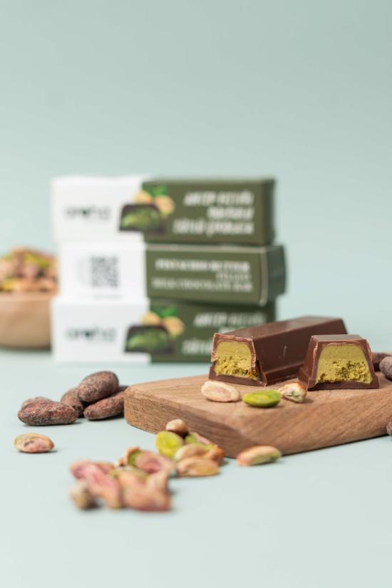 Erkek genel Antep Fıstığı Dolgulu Sütlü Çikolata Bar 35gr