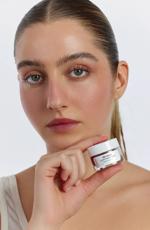Men genel Oh June! Lip And Cheek Balm, Vegan