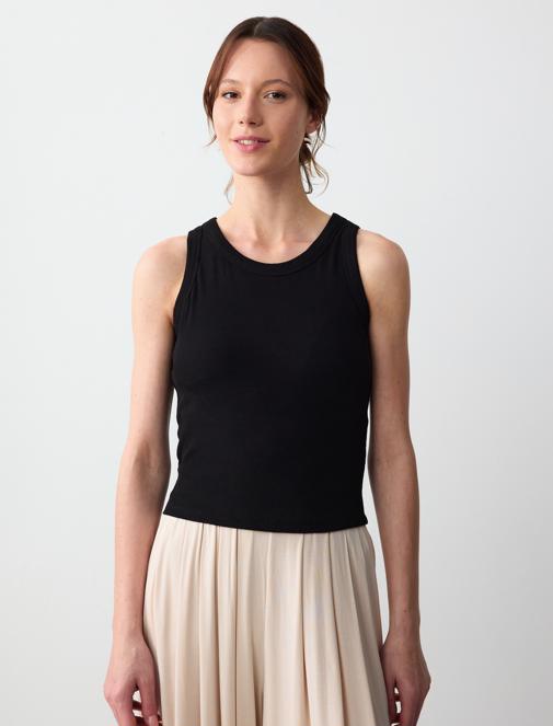 Black Cup Sleeveless Knitted Tank Top