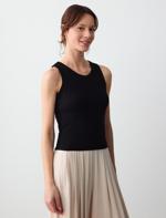 Black Cup Sleeveless Knitted Tank Top