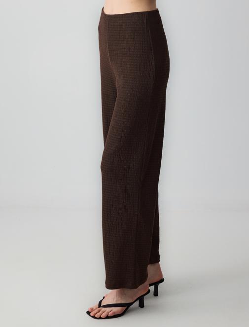 Asymmetric Collar Blouse Combination