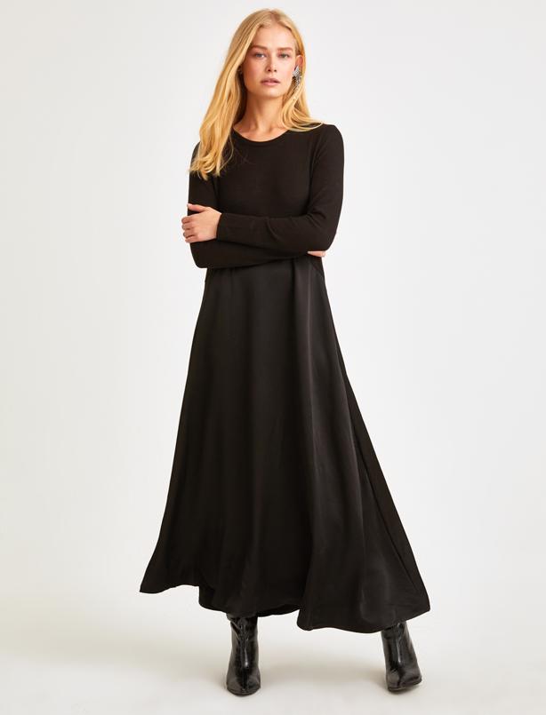 Bayan Siyah Uzun Kollu Eteği Saten Uzun Elbise