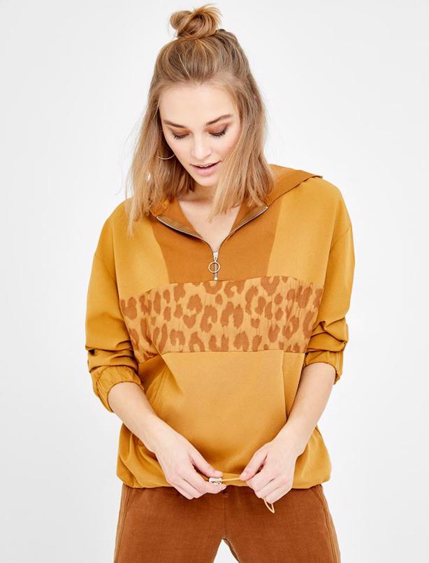 Bayan Kahverengi Leopar Desen Detaylı Sweatshirt