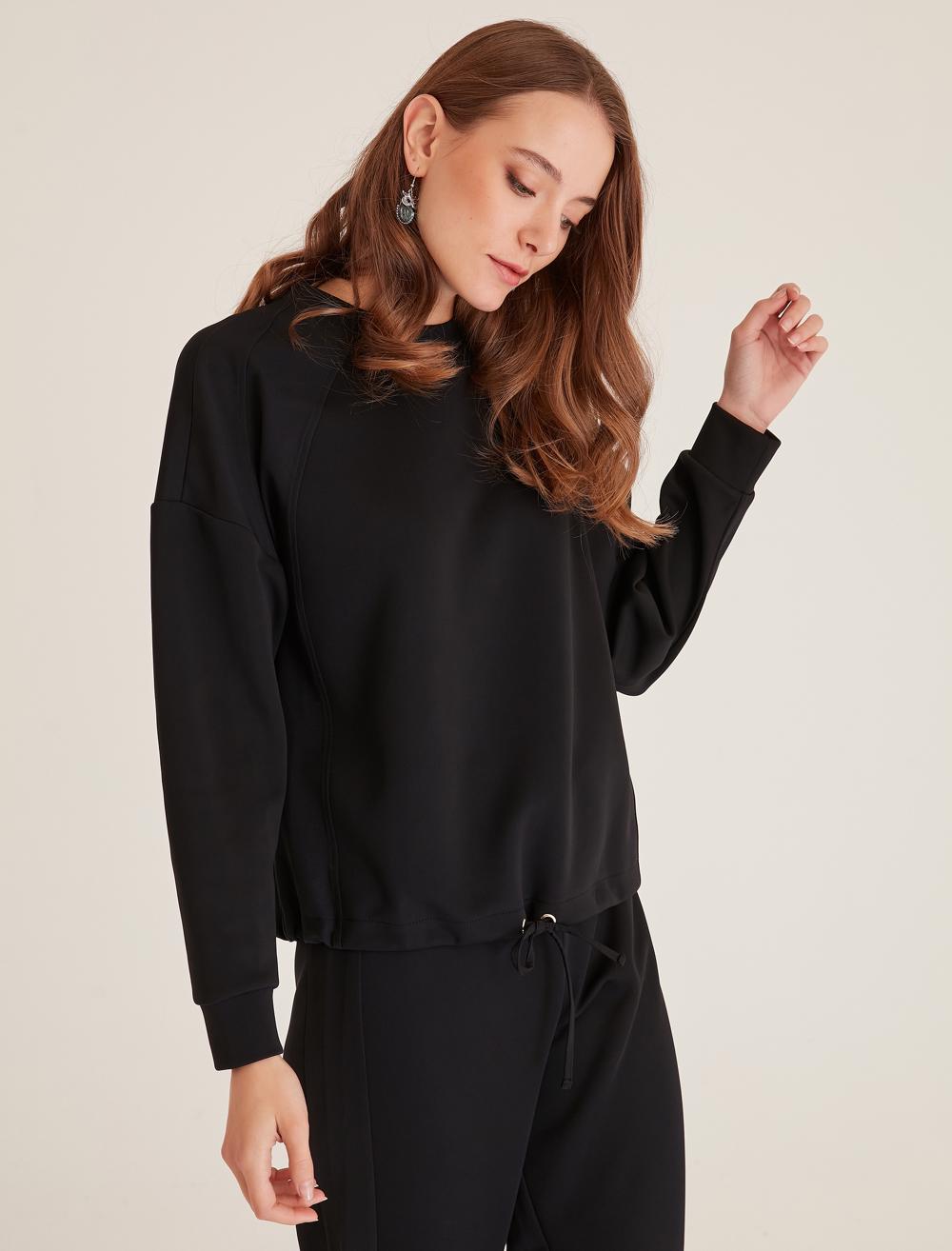 Bayan Siyah Yuvarlak Yaka Bol Kesim Sweatshirt