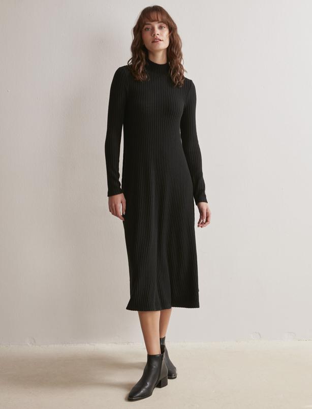 Bayan Siyah Bol Kesim Uzun Kollu Balıkçı Yaka Triko Elbise