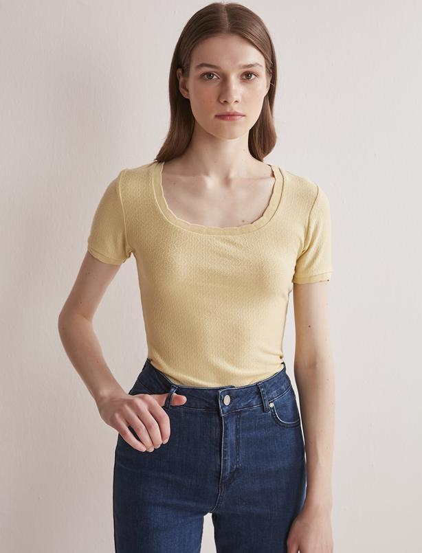Bayan Sarı Yaka Detaylı Dokulu Modal Bluz