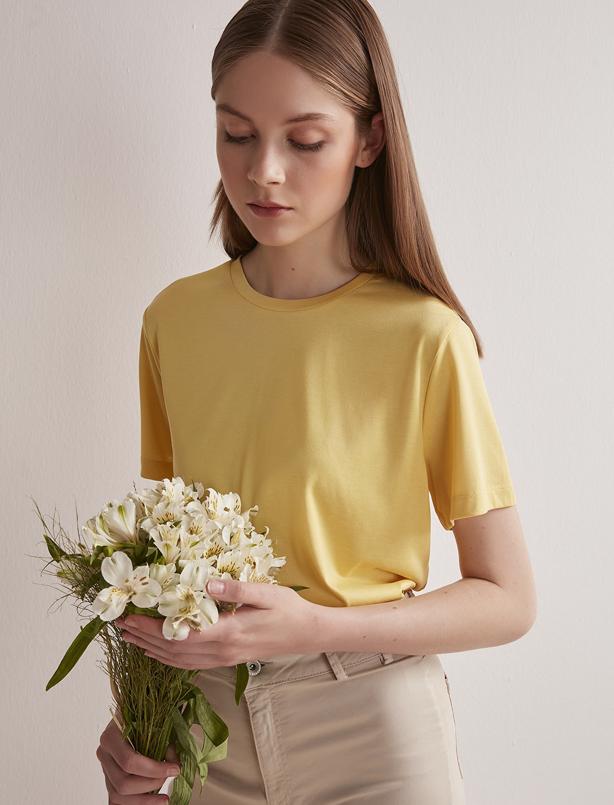 Bayan Sarı Yuvarlak Yaka Basic Modal T-Shirt