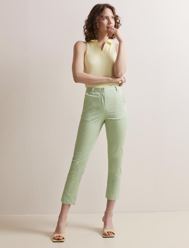 Bayan Yeşil Dar Kesim Normal Bel Cepli Ekose Desenli Pantolon