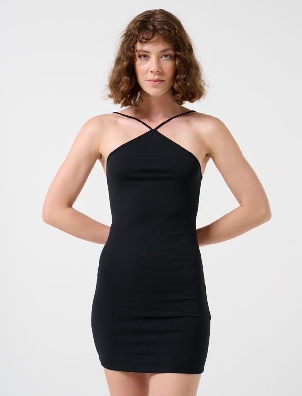 Bayan Siyah Dar Kesim Askılı Örme Mini Elbise
