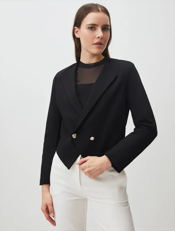 Bayan Siyah Açık Yaka Uzun Kollu Crop Blazer Ceket