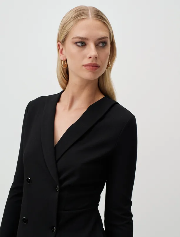 Bayan Siyah Kruvaze Yaka Düğmeli Mini Ceket Elbise