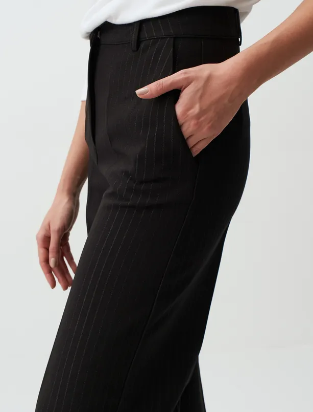 Bayan Siyah Yüksek Bel Bol Paça Çizgili Kumaş Pantolon