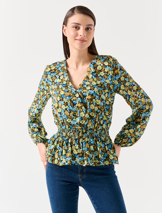 Bayan Siyah Bol Kesim Kruvaze Yaka Çiçek Desenli Saten Bluz