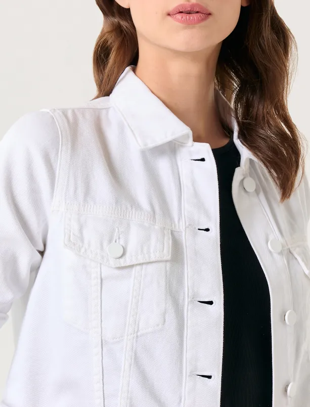 Bayan Beyaz Dik Yaka Uzun Kollu Denim Dokuma Ceket