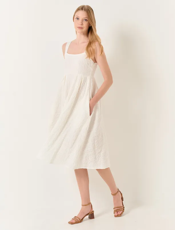 Bayan Beyaz Düz Yaka Kalın Askılı Midi Elbise