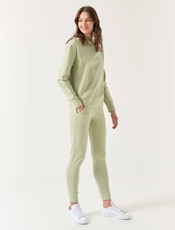 Bayan Yeşil Dar Kesim Dar Paça Jogger Pantolon
