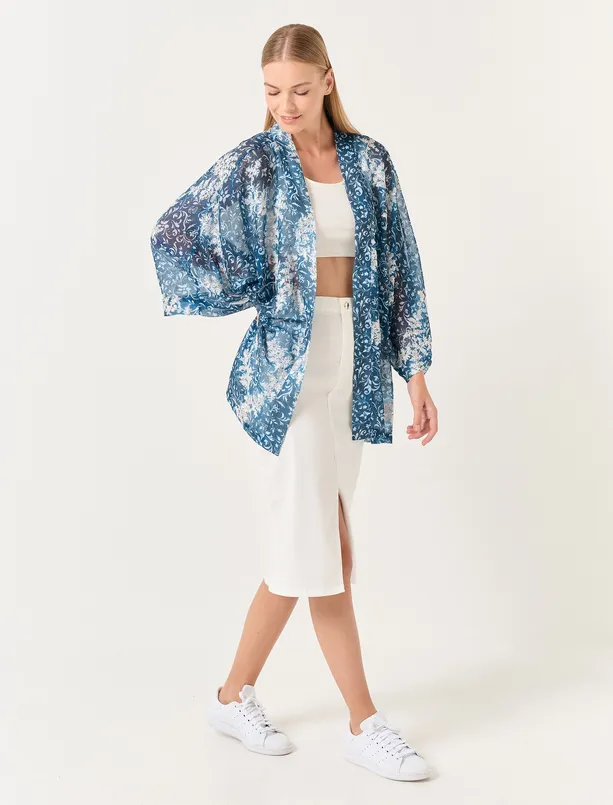 Bayan Lacivert Truvakar Kol Çiçek Desenli Şifon Kimono