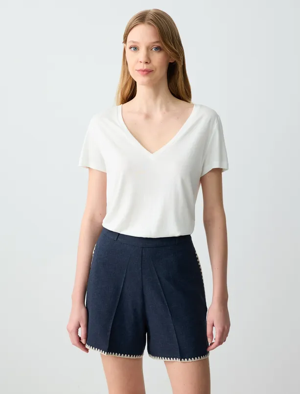 Women Dark Blue Low Waist Linen Shorts with Pockets