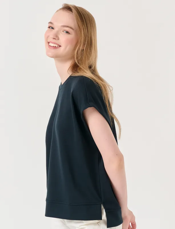 Bayan Siyah Kısa Kollu Düz Örme Sweatshirt