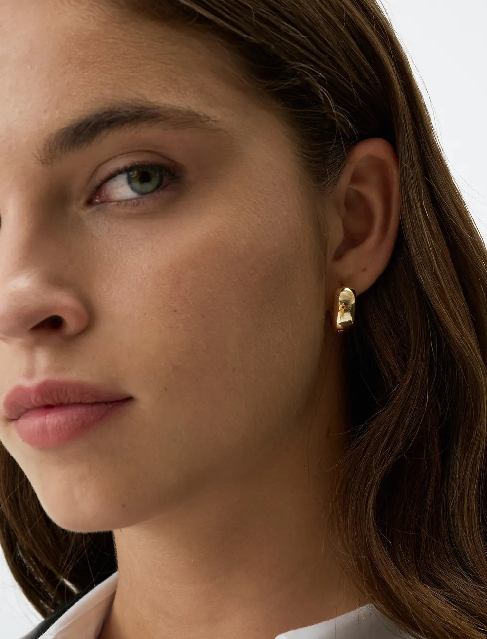 ☆HEI☆ V hoop earring HE20FESG226XXFR 0.27 Carat V-Shaped Diamond Hoop Earrings - 15MM