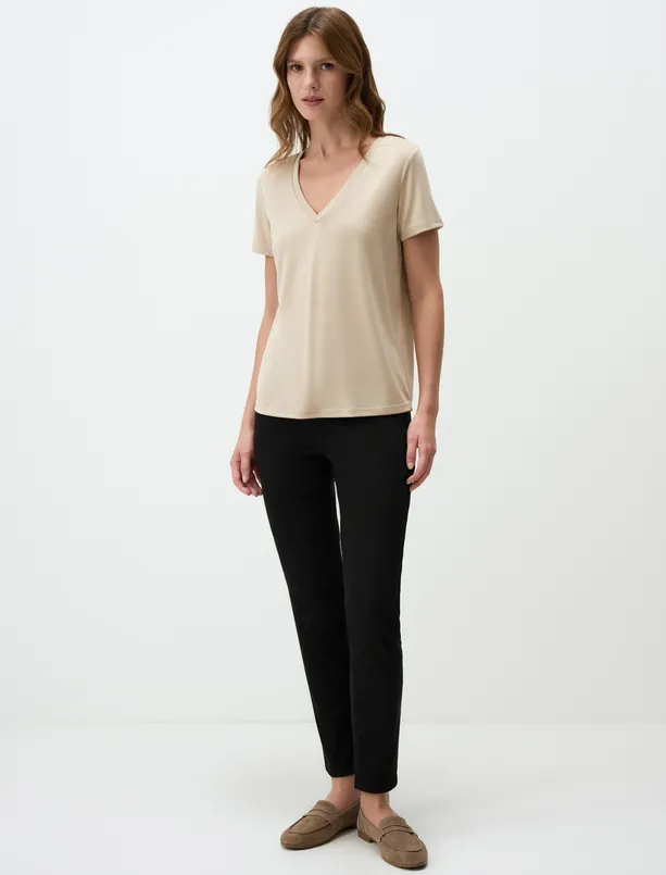 Women Mink V-Neck Short Sleeve Basic T-Shirt