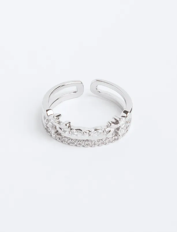 Women Grey Thick Ring with Shiny Stone Detail