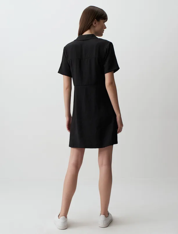 Bayan Siyah Polo Yaka Kısa Kollu Mini Elbise
