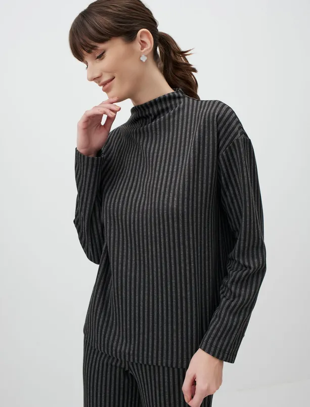 Bayan Siyah Sıfır Yaka Uzun Kollu Çizgi Desenli Bluz