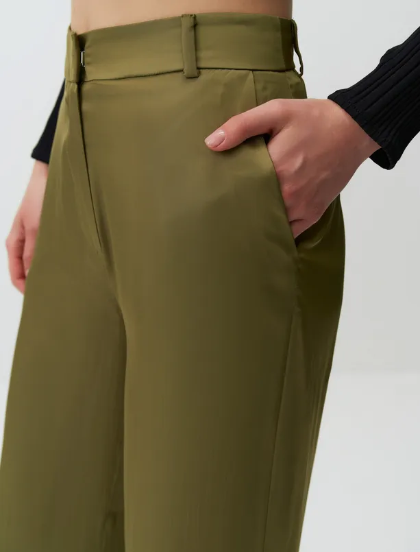 Bayan Yağ Yeşili Yüksek Bel Bol Paça Saten Pantolon